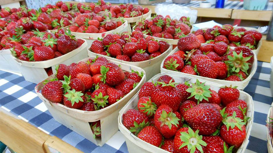 Strawberries Strawberries